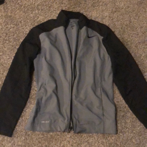Grey and black Nike dry fit jacket - Picture 1 of 3